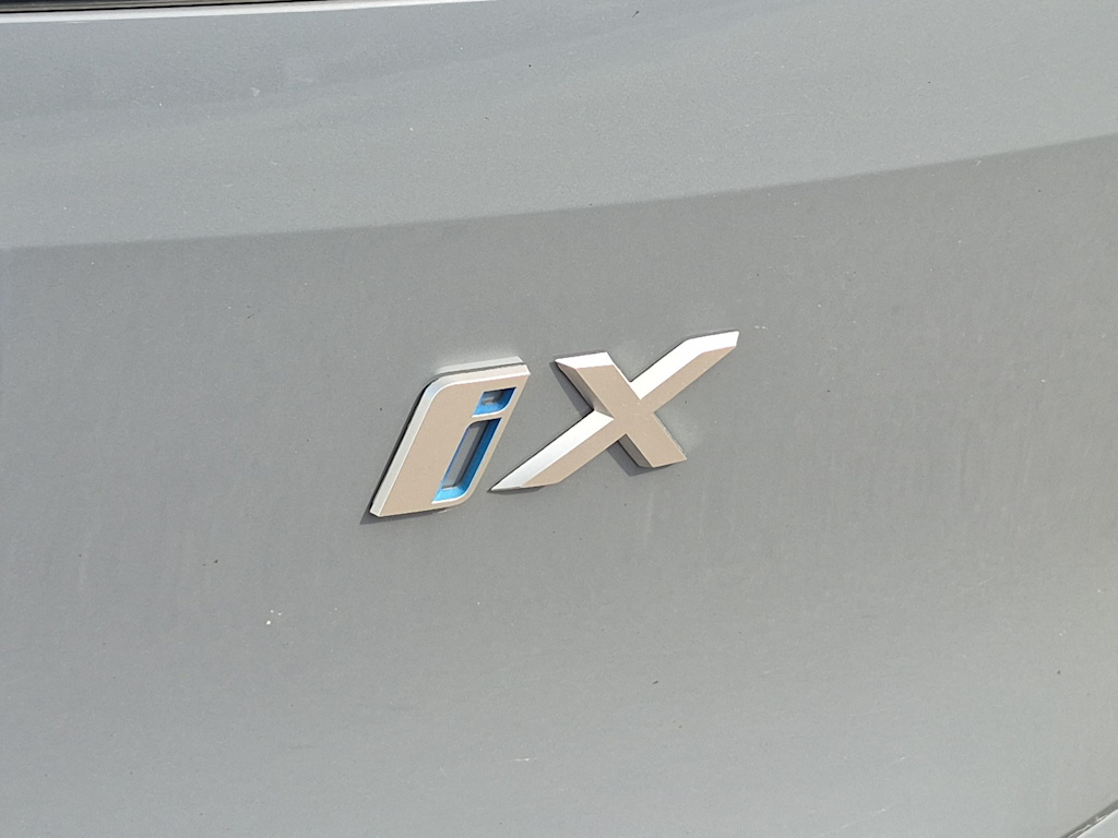 Thumbnail: 2024 BMW iX - 23