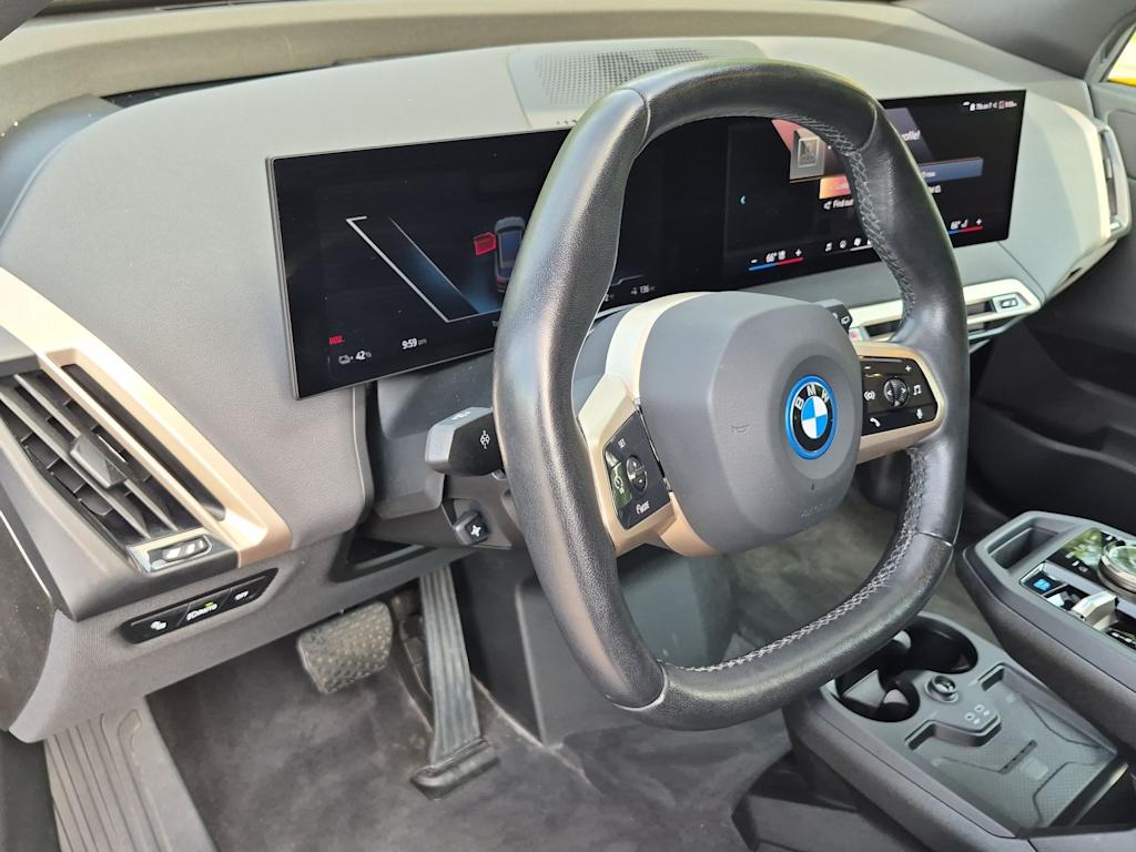 Thumbnail: 2024 BMW iX - 2