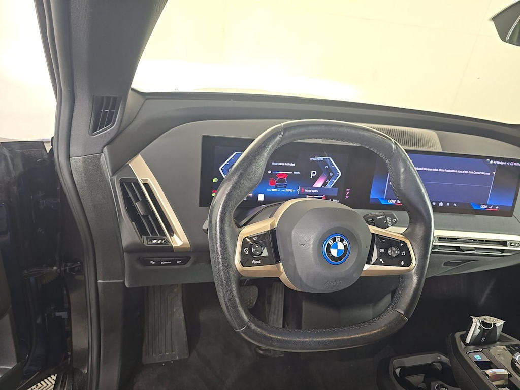 Thumbnail: 2024 BMW iX - 2