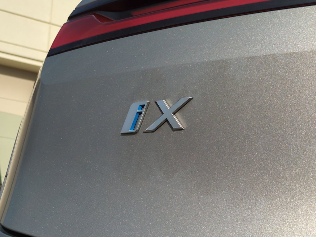 Thumbnail: 2025 BMW iX - 22