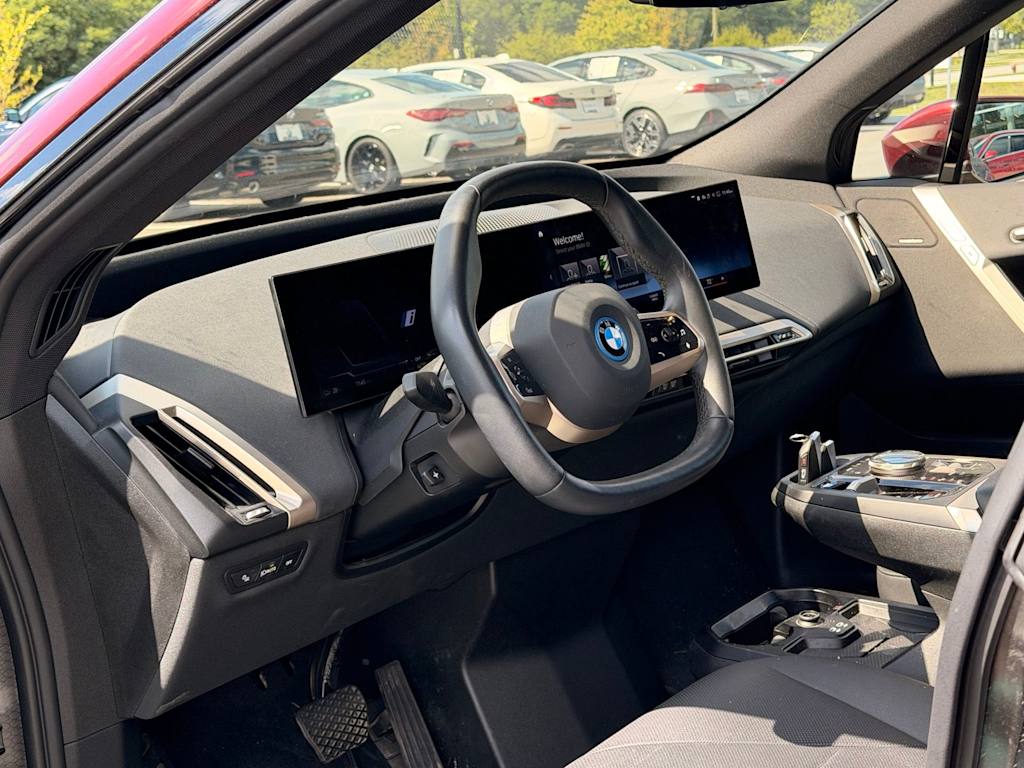 Thumbnail: 2022 BMW iX - 2