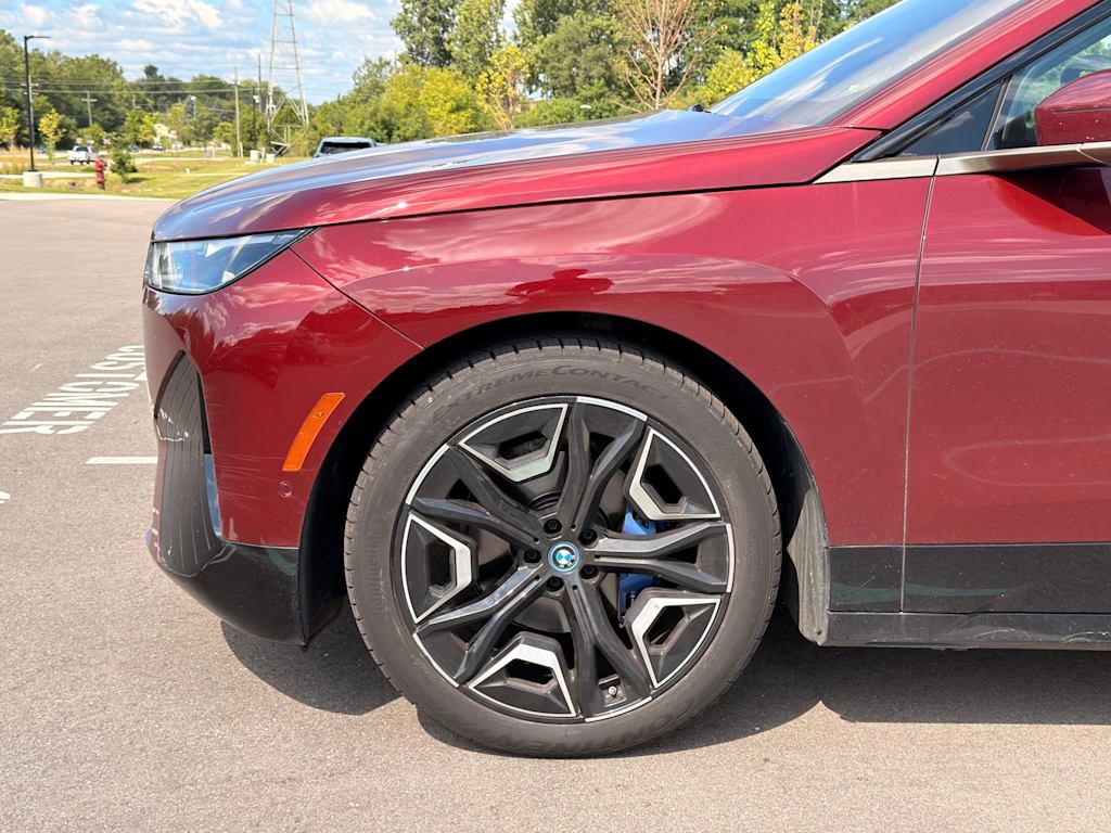 Thumbnail: 2022 BMW iX - 7