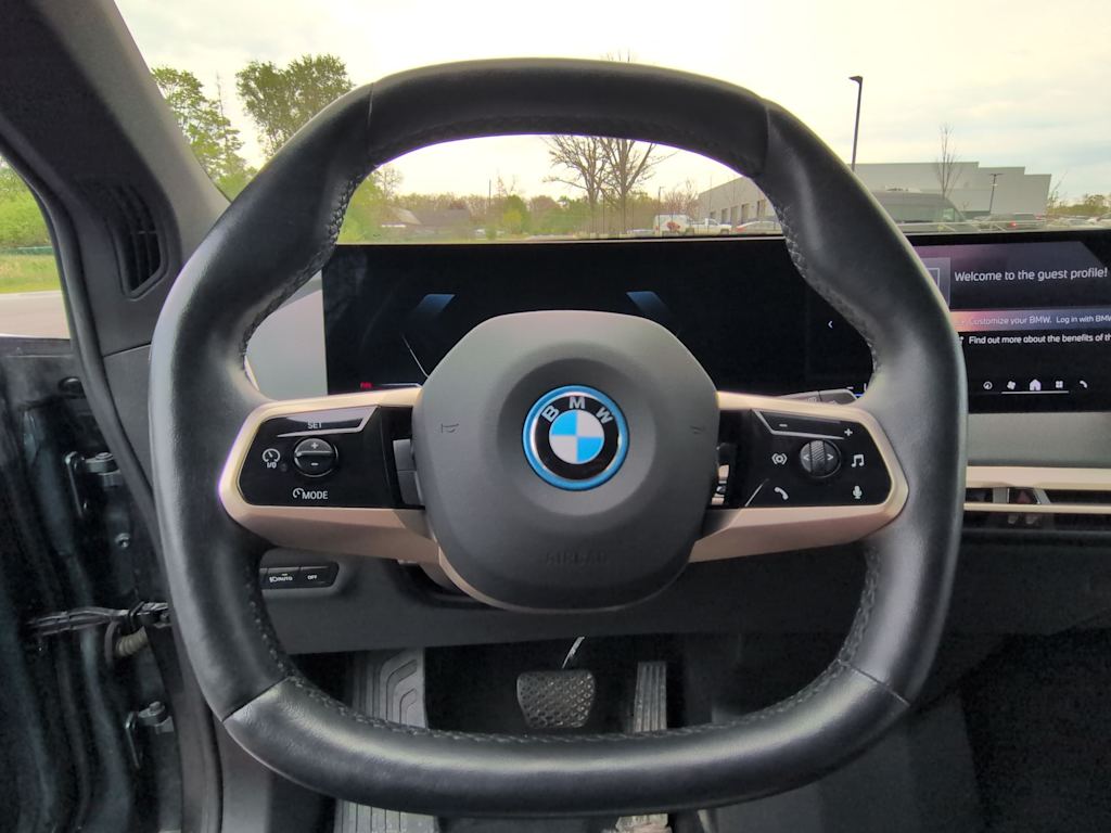 Thumbnail: 2024 BMW iX - 13