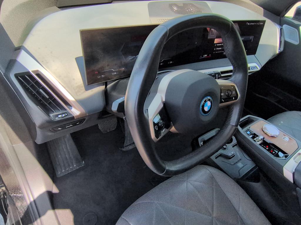 Thumbnail: 2023 BMW iX - 2