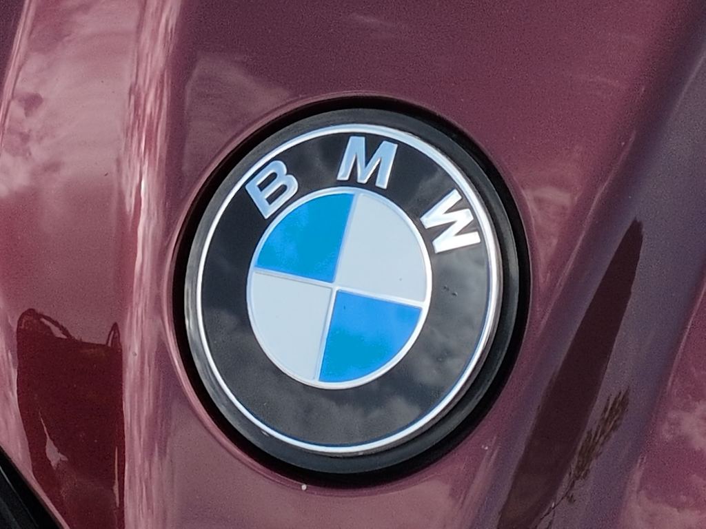 Thumbnail: 2026 BMW iX - 24
