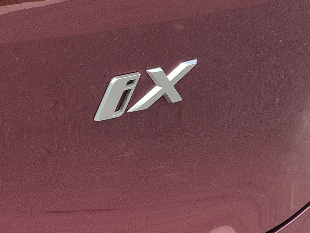Thumbnail: 2026 BMW iX - 7