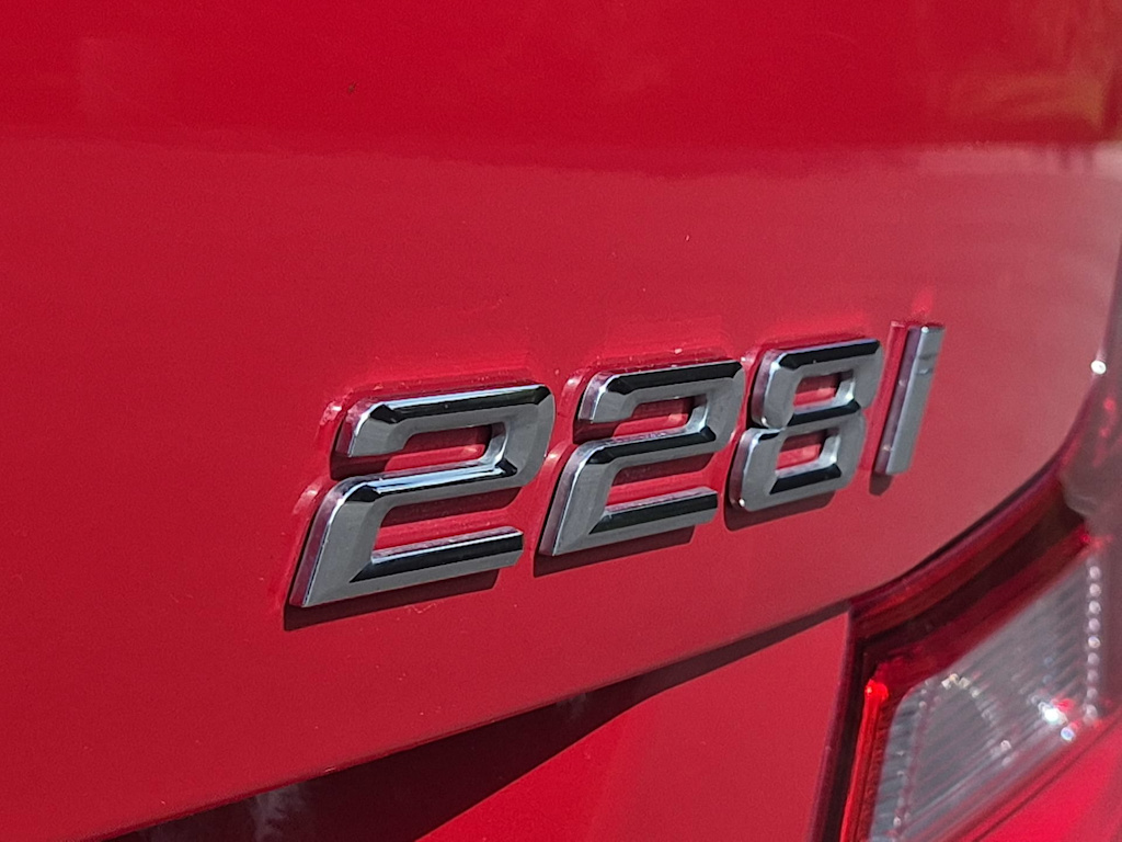 Thumbnail: 2016 BMW 2 Series - 24