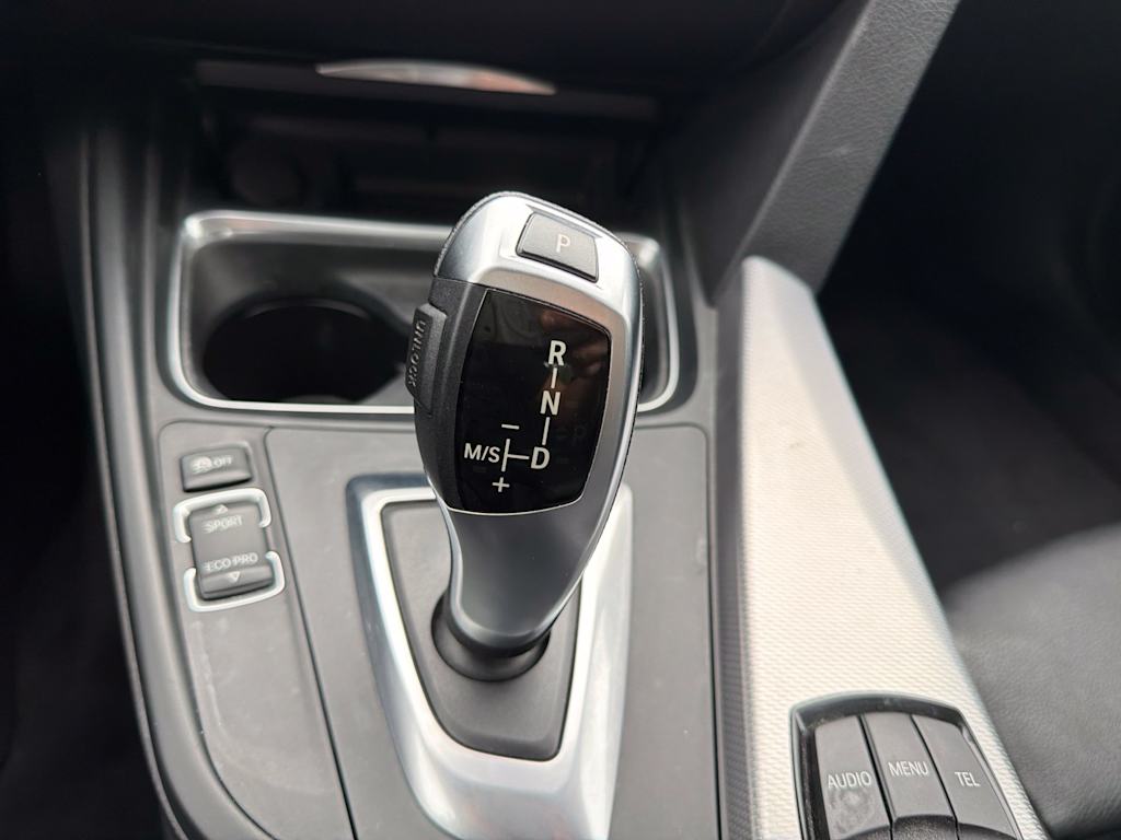 Thumbnail: 2013 BMW 3 Series - 13