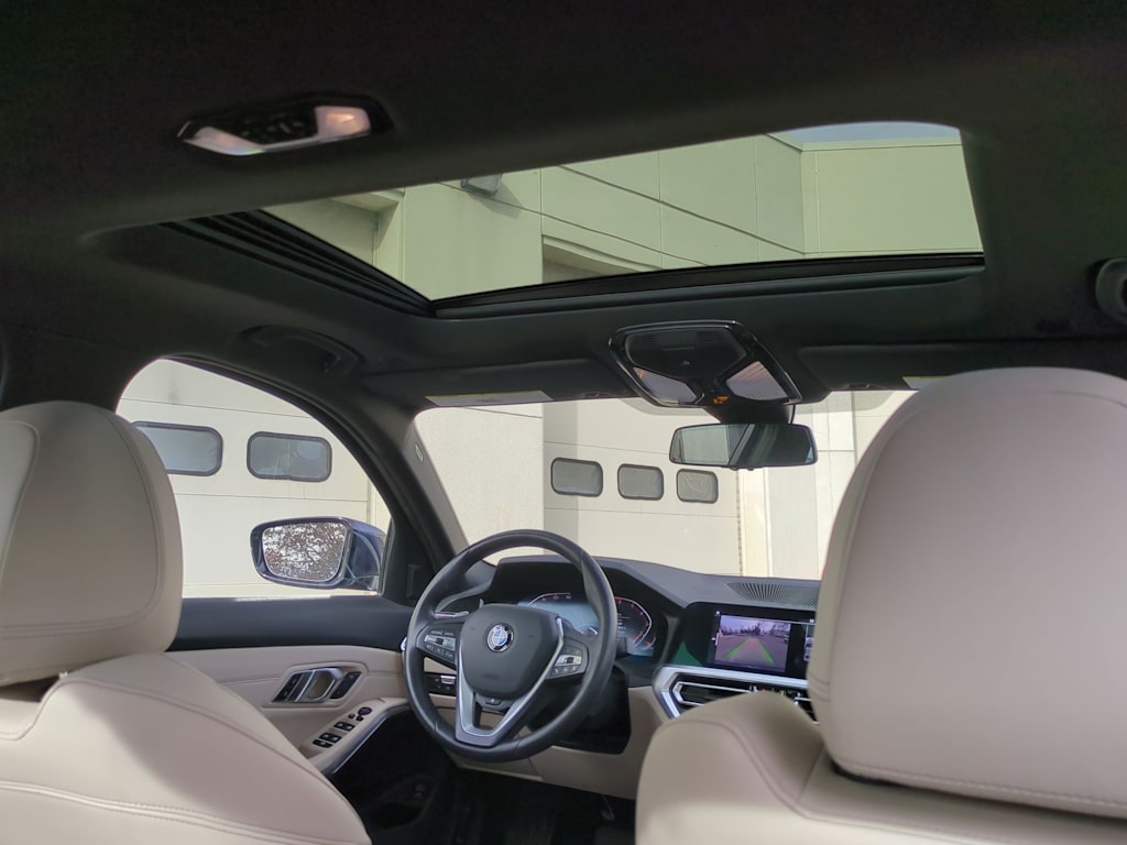 Thumbnail: 2019 BMW 3 Series - 28