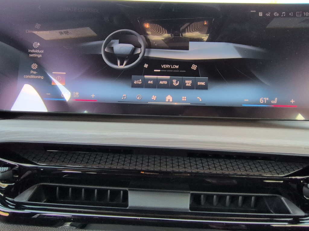Thumbnail: 2026 BMW 4 Series - 28