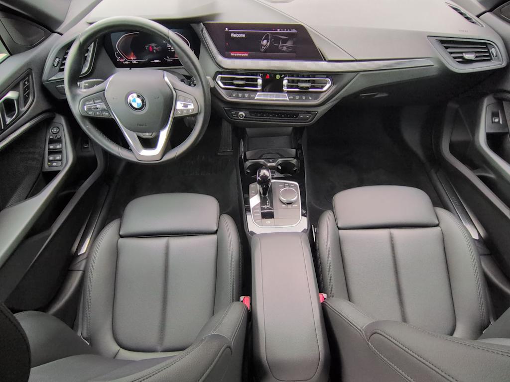 Thumbnail: 2023 BMW 2 Series - 10