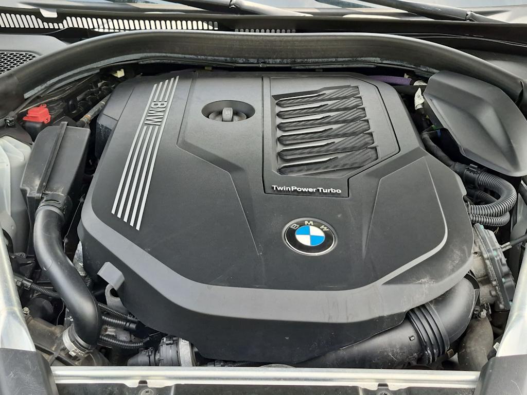 Thumbnail: 2021 BMW 5 Series - 9