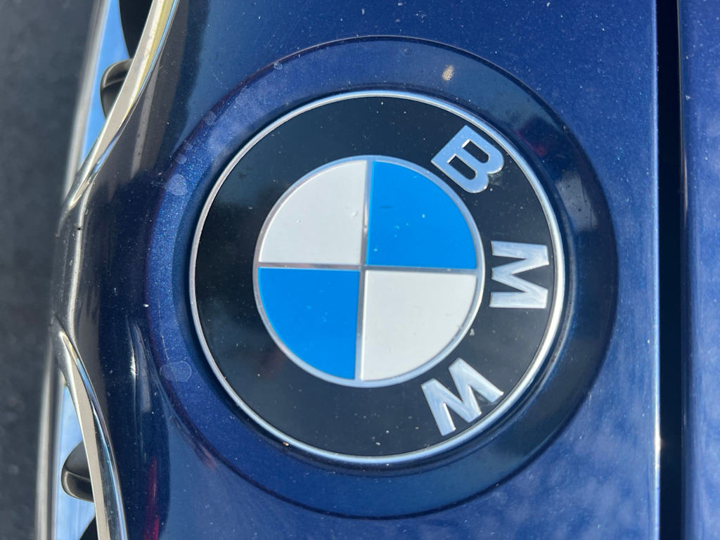 Thumbnail: 2018 BMW 3 Series - 23