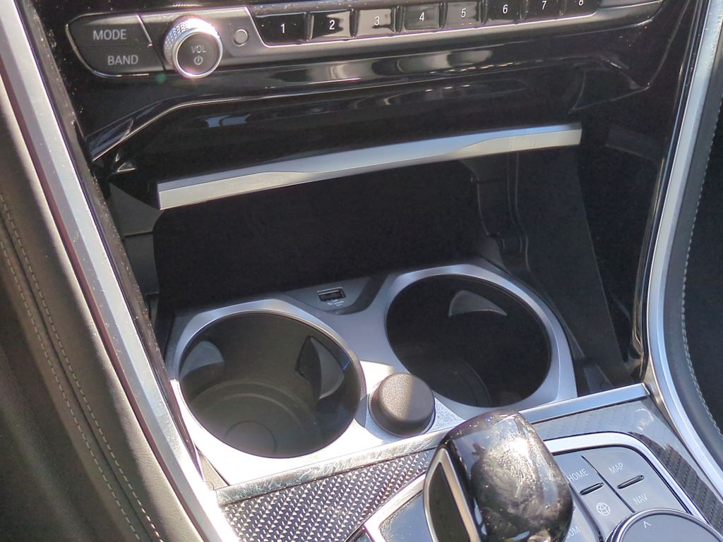 Thumbnail: 2023 BMW 8 Series - 33