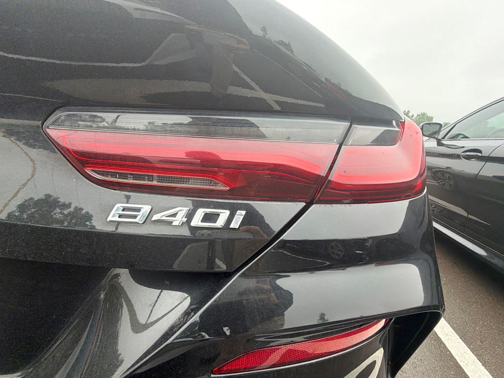 Thumbnail: 2021 BMW 8 Series - 32