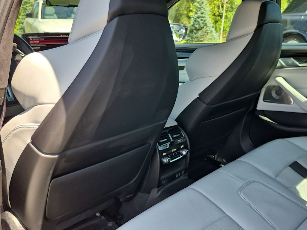 Thumbnail: 2021 BMW M5 - 13