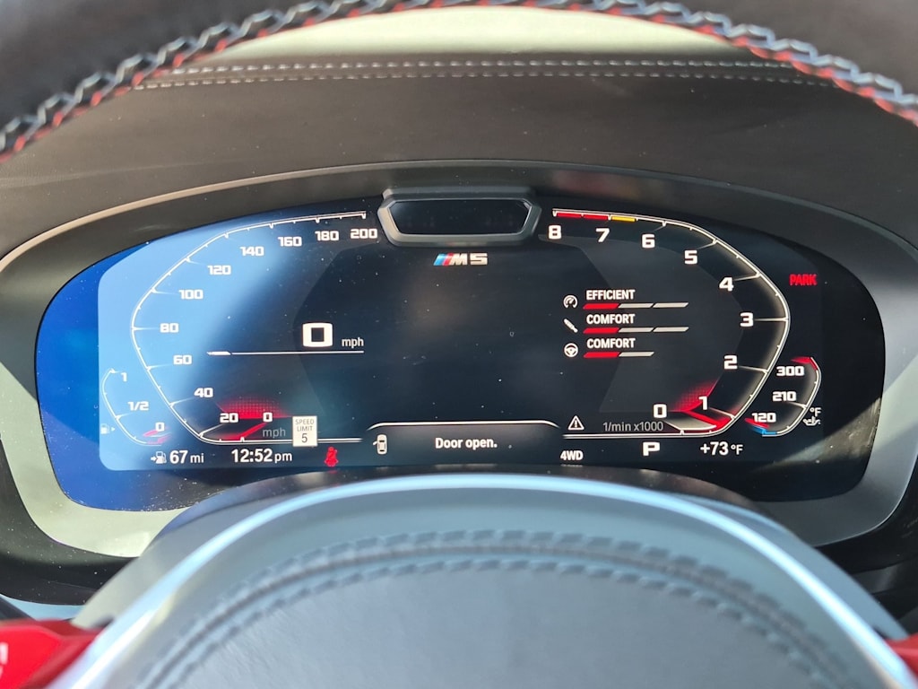 Thumbnail: 2021 BMW M5 - 37