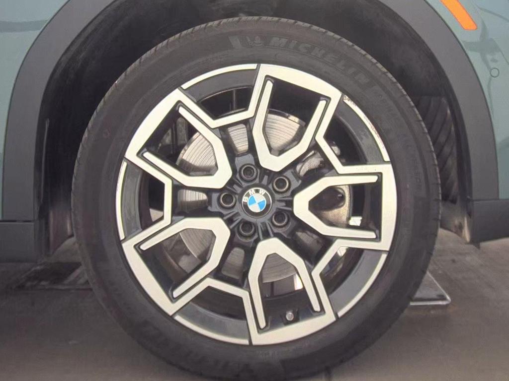 Thumbnail: 2025 BMW X2 - 6