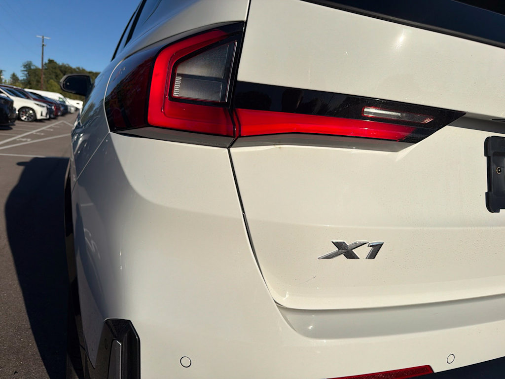 Thumbnail: 2024 BMW X1 - 18