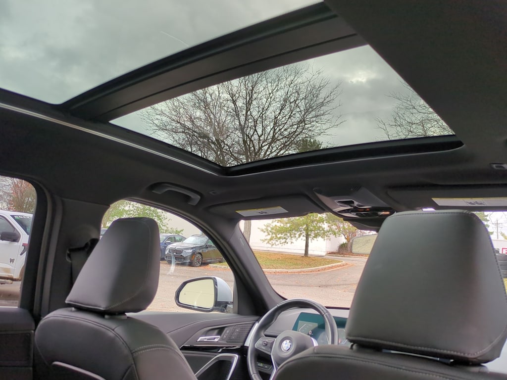 Thumbnail: 2023 BMW X1 - 28