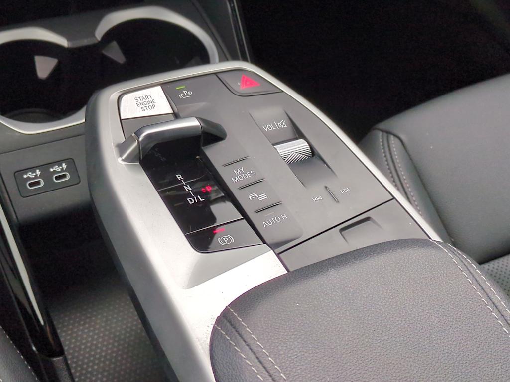 Thumbnail: 2023 BMW X1 - 15