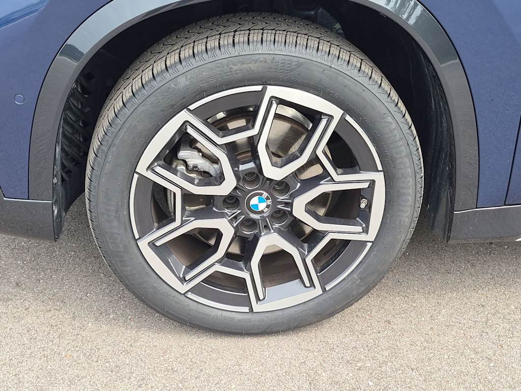 Thumbnail: 2024 BMW X1 - 8