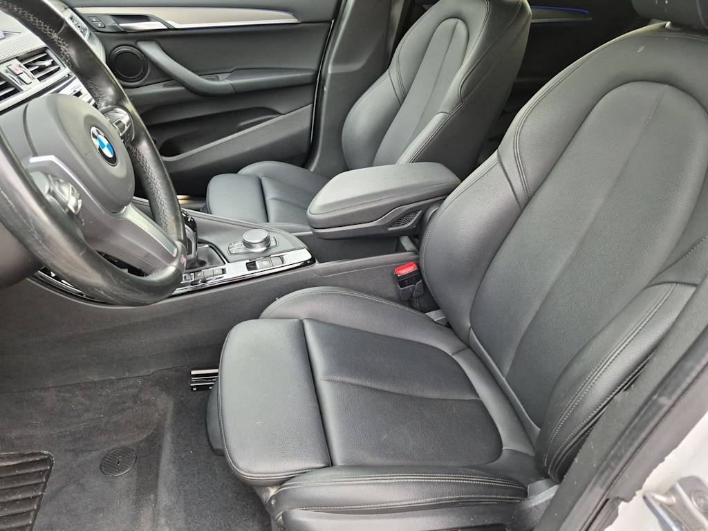 Thumbnail: 2019 BMW X2 - 10