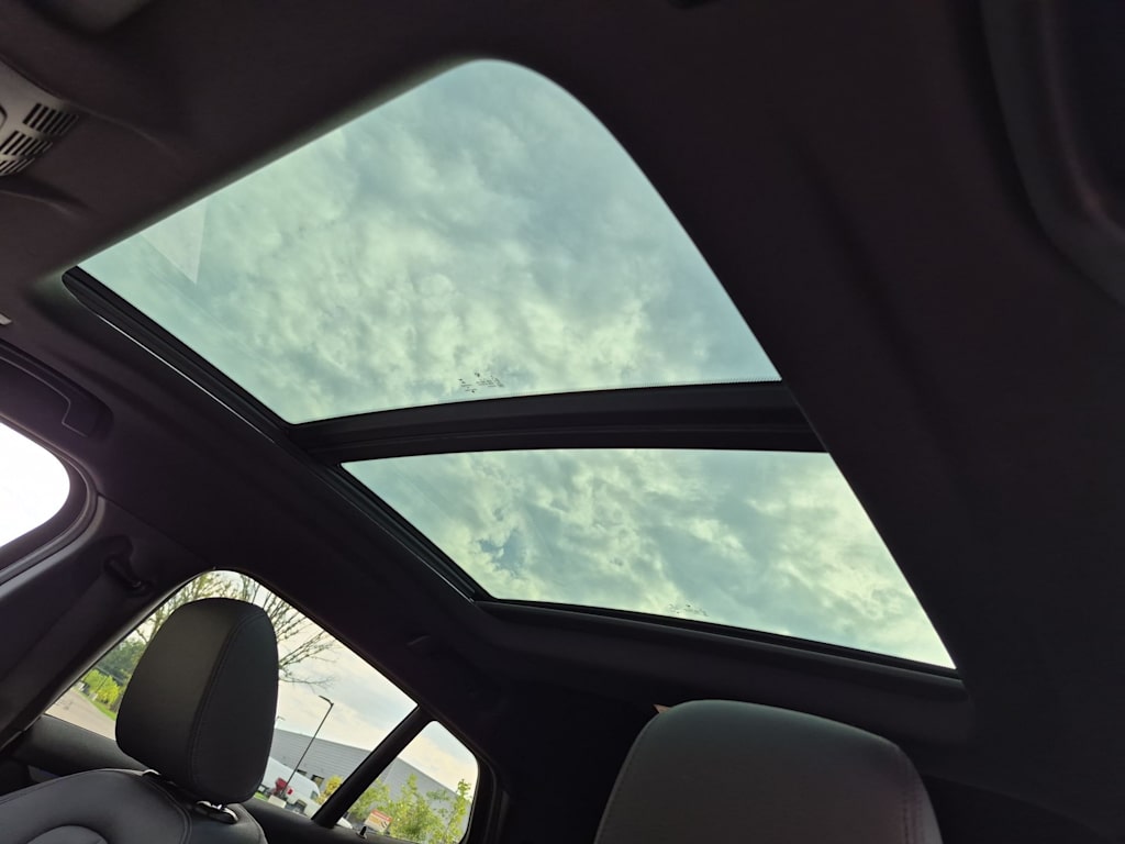 Thumbnail: 2019 BMW X2 - 27