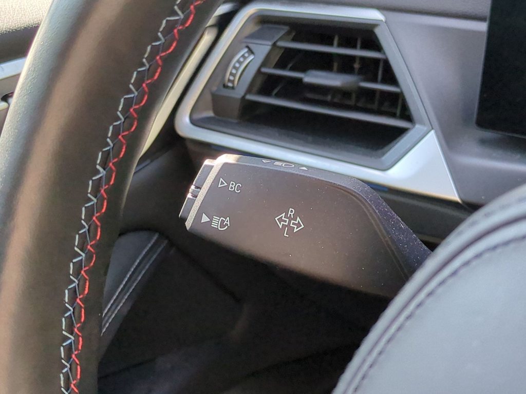 Thumbnail: 2023 BMW i4 - 31