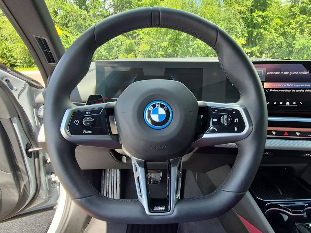 Thumbnail: 2026 BMW i5 - 13