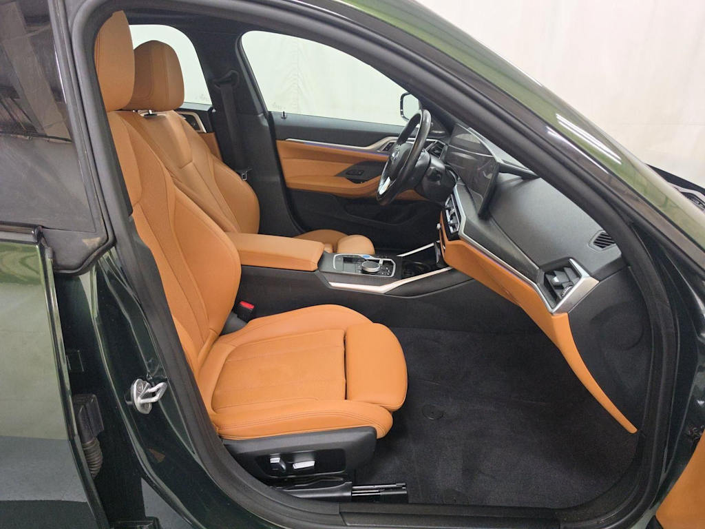Thumbnail: 2023 BMW i4 - 7