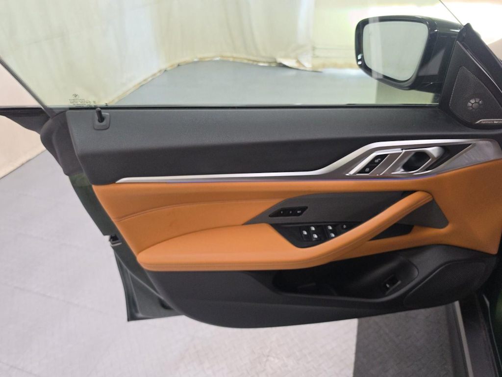 Thumbnail: 2023 BMW i4 - 14