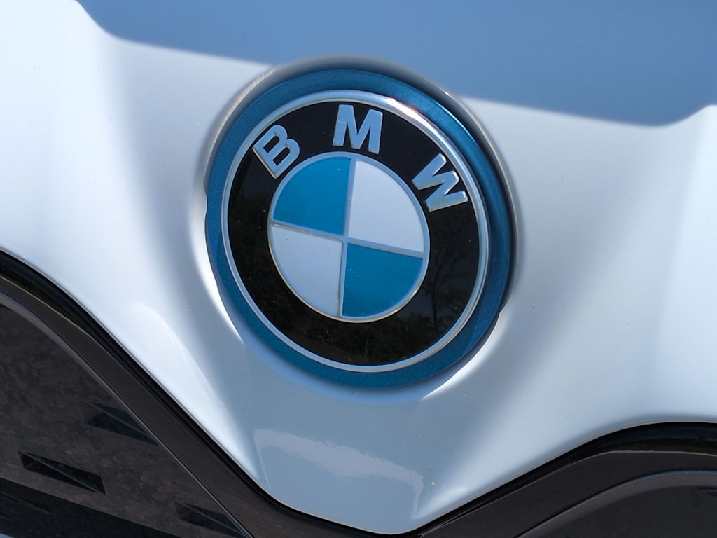 Thumbnail: 2024 BMW i4 - 7