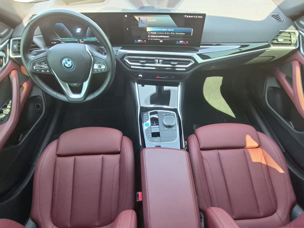 Thumbnail: 2023 BMW i4 - 9