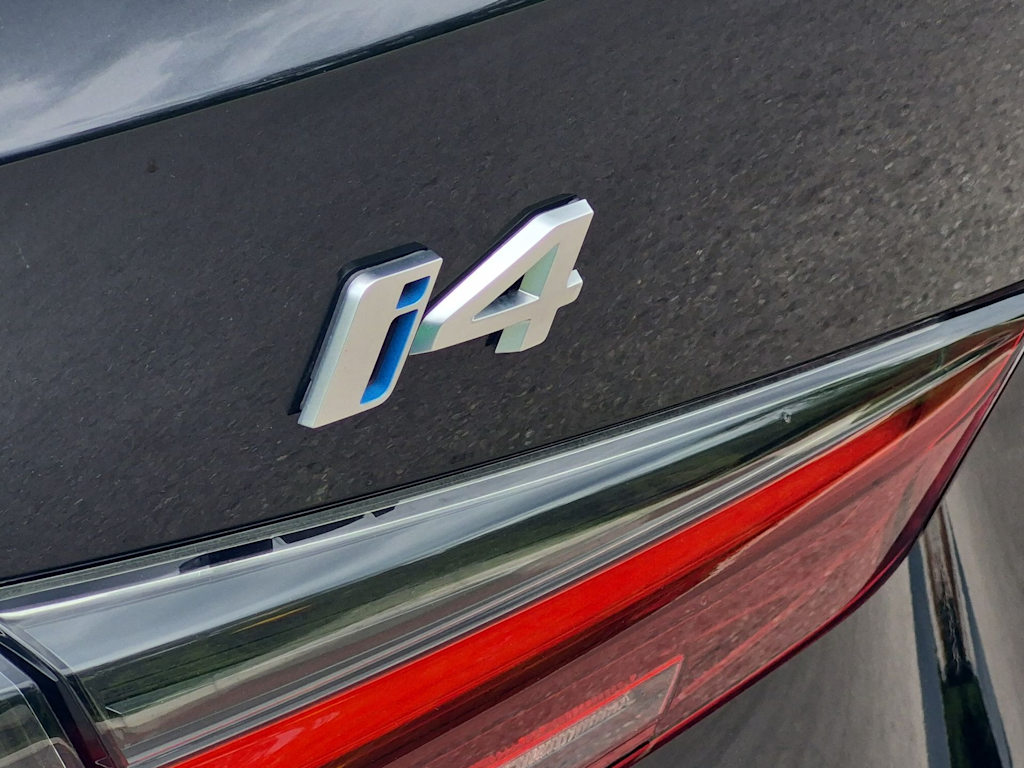 Thumbnail: 2023 BMW i4 - 25