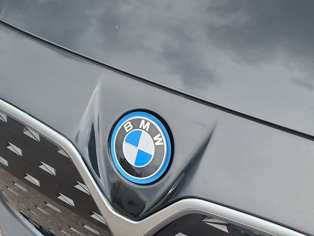 Thumbnail: 2023 BMW i4 - 7