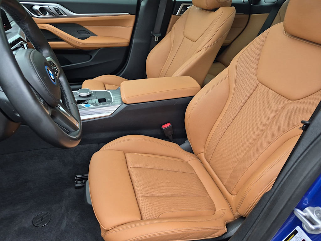 Thumbnail: 2024 BMW i4 - 10