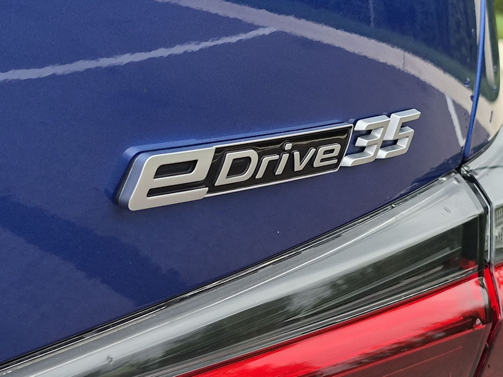 Thumbnail: 2024 BMW i4 - 23