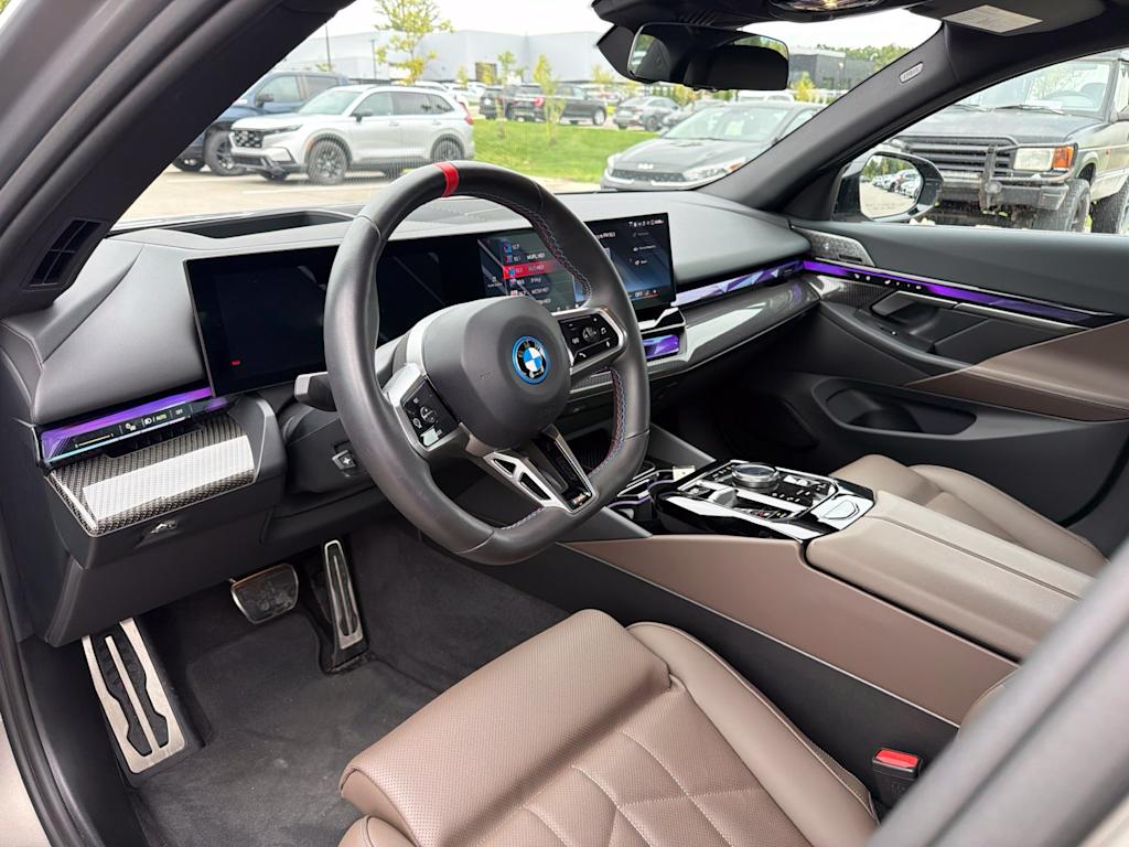 Thumbnail: 2024 BMW i5 - 2