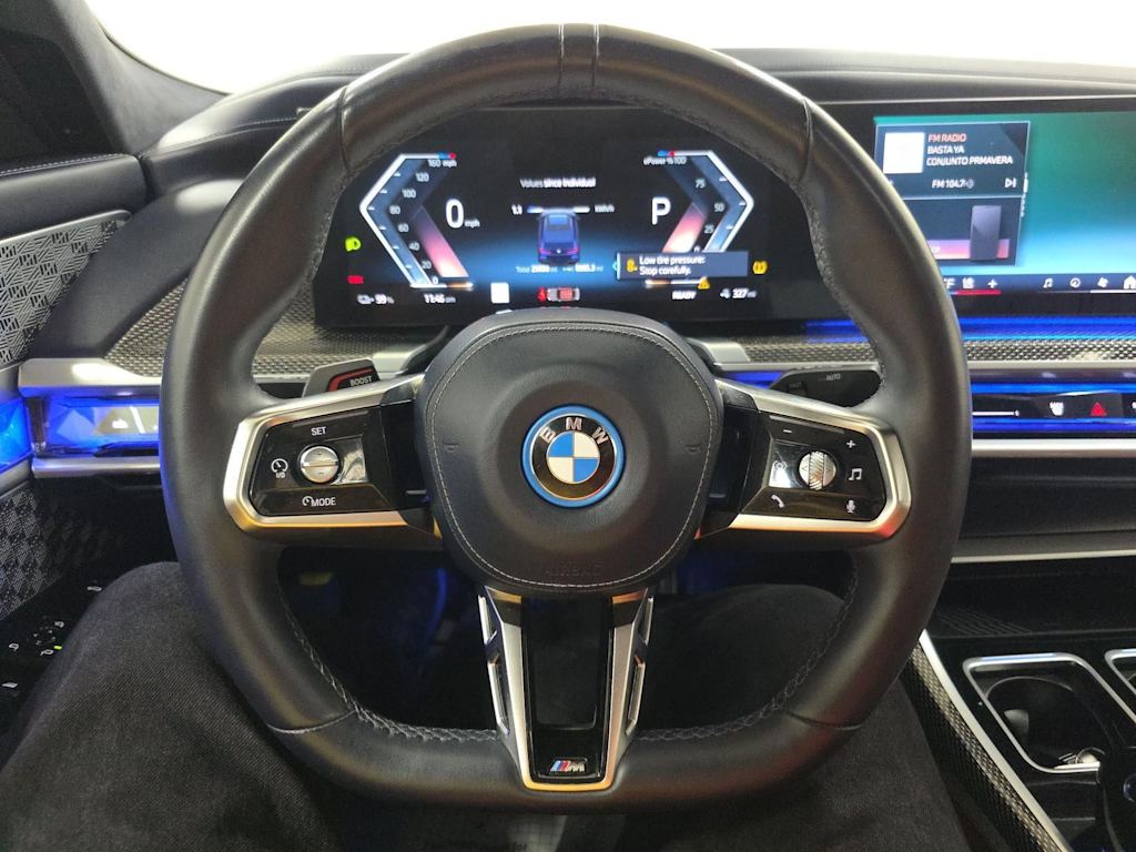 Thumbnail: 2023 BMW i7 - 2