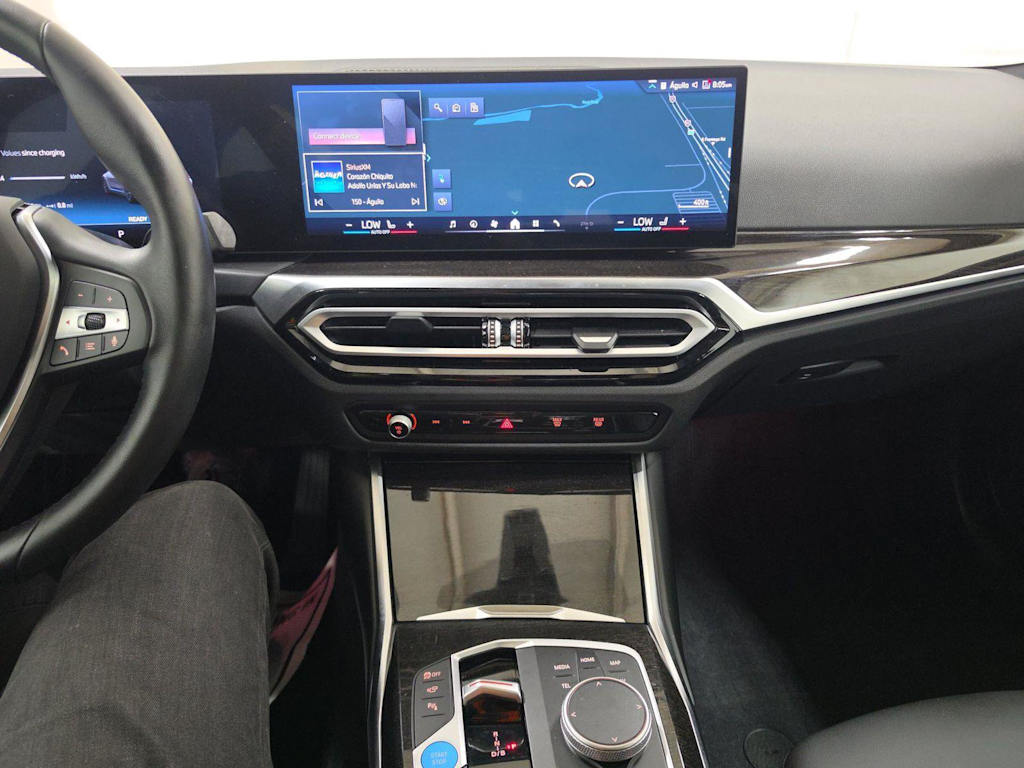 Thumbnail: 2024 BMW i4 - 10