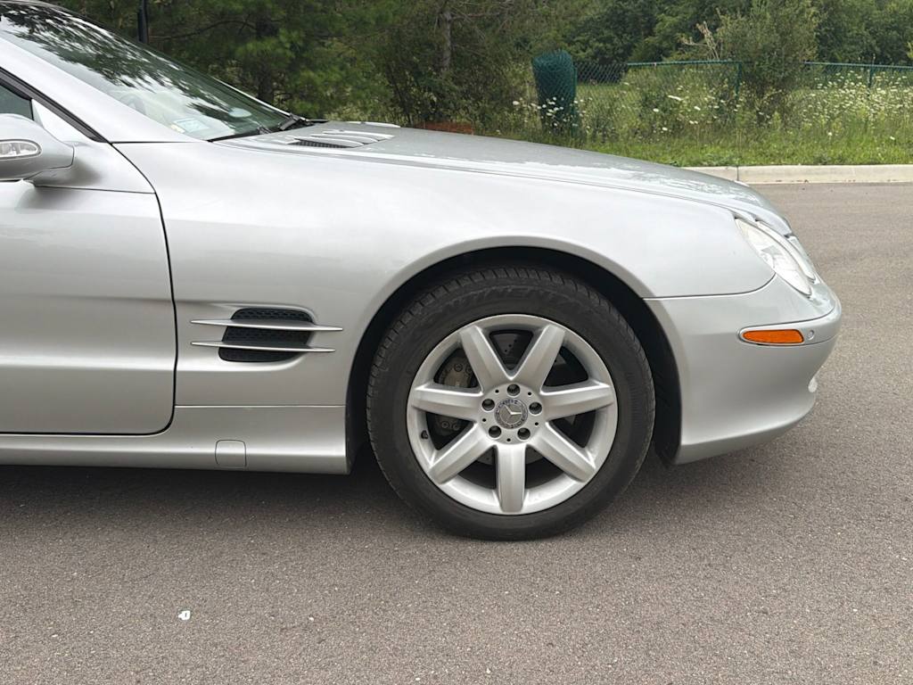 Thumbnail: 2003 Mercedes-Benz SL-Class - 12