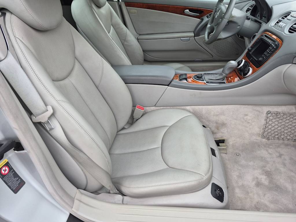 Thumbnail: 2003 Mercedes-Benz SL-Class - 11