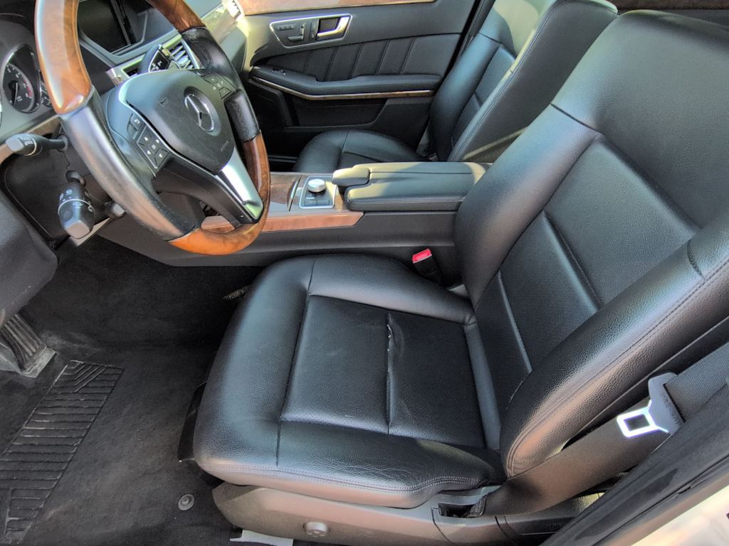 Thumbnail: 2012 Mercedes-Benz E-Class - 9