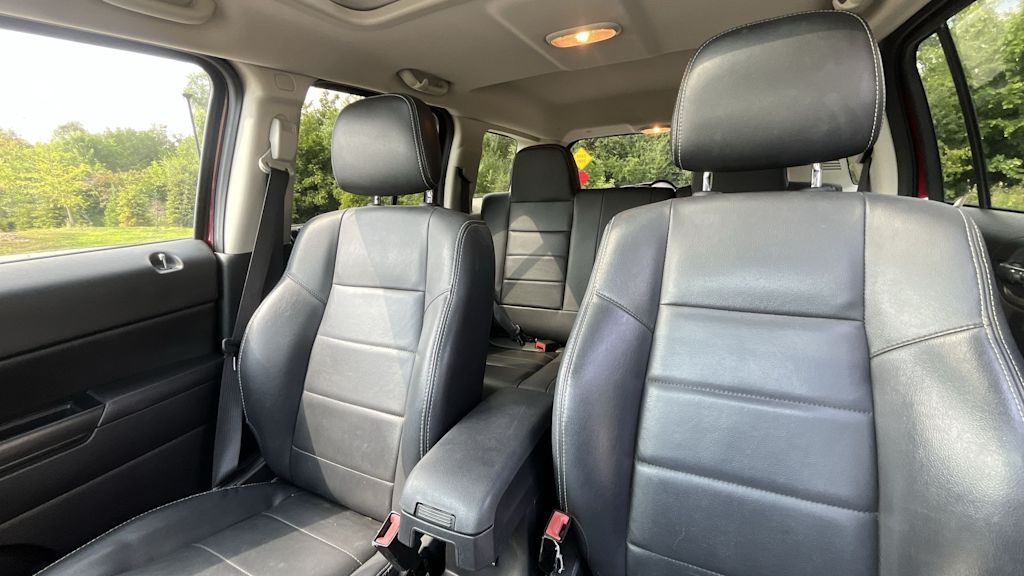 Thumbnail: 2015 Jeep Patriot - 11