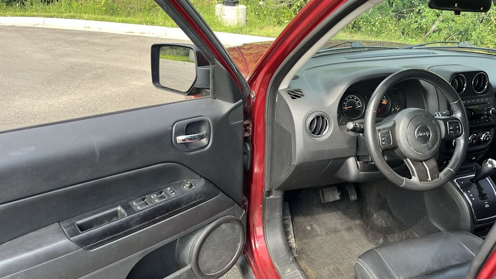 Thumbnail: 2015 Jeep Patriot - 12