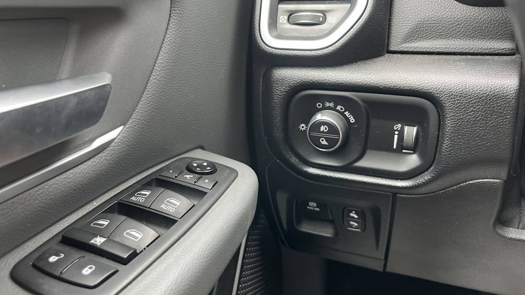 Thumbnail: 2020 RAM 1500 - 34