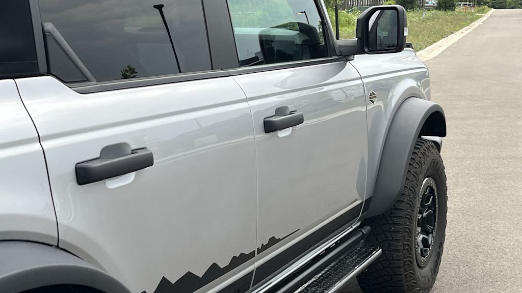 Thumbnail: 2022 Ford Bronco - 28