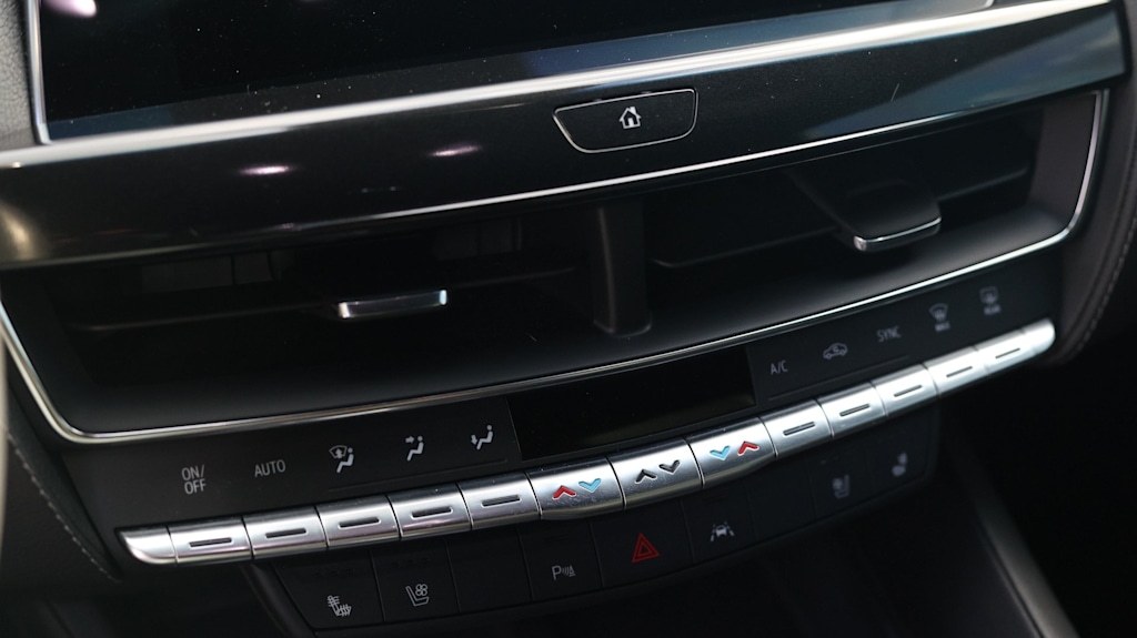 Thumbnail: 2023 Cadillac CT5 - 23