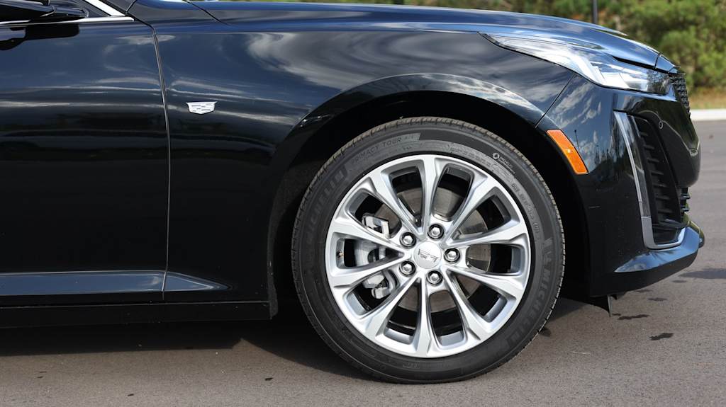Thumbnail: 2023 Cadillac CT5 - 7